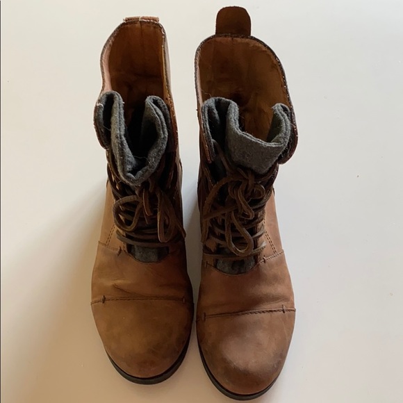 Modern Vintage Leather Boots - Picture 3 of 9